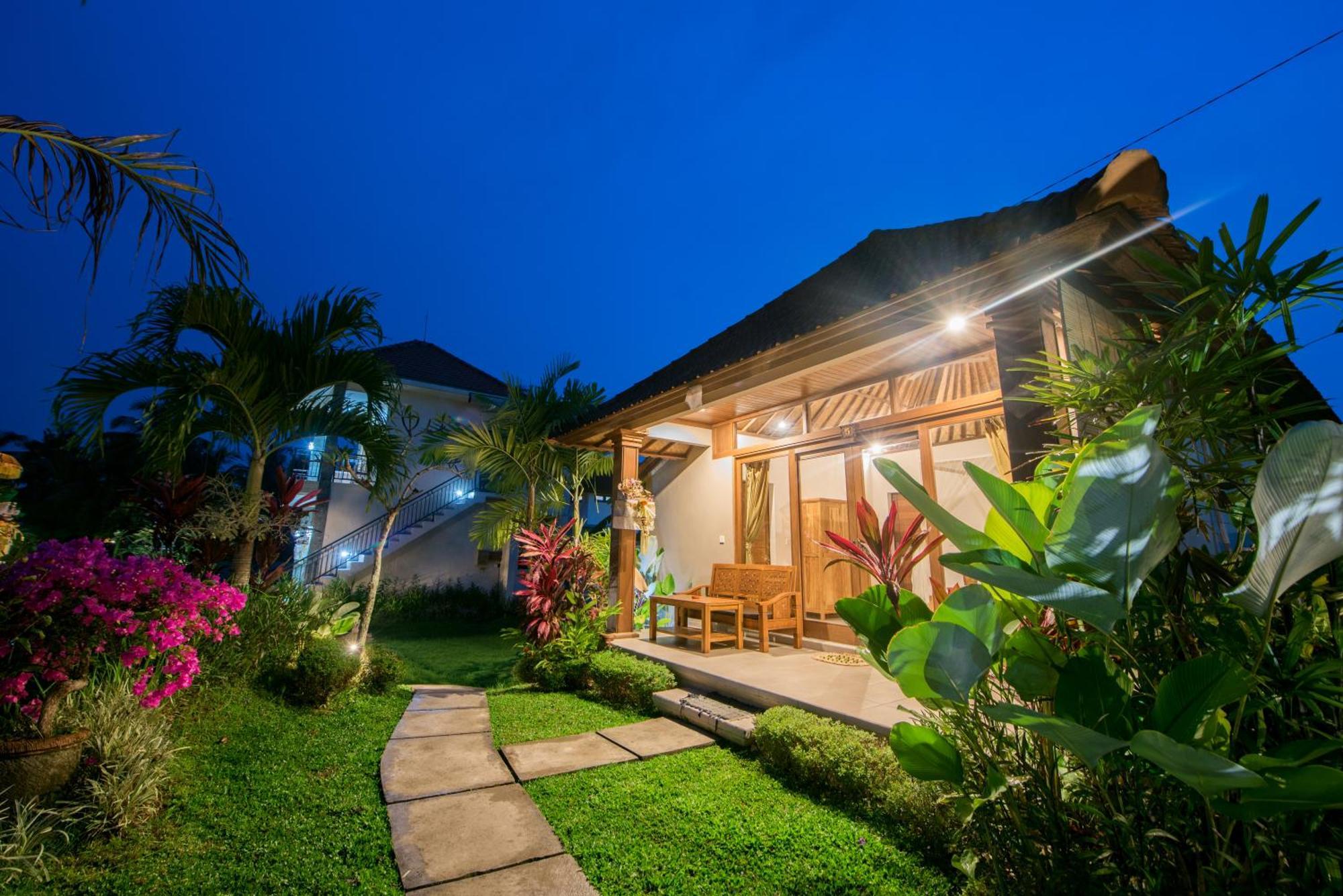 Sari Bungalow Убуд Номер фото