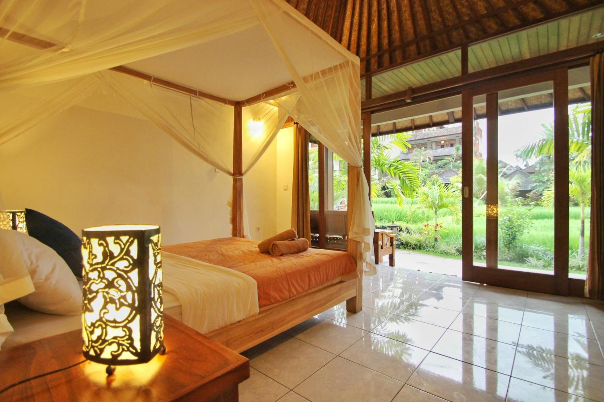 Sari Bungalow Убуд Номер фото
